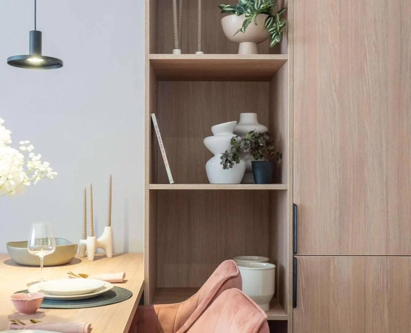 Apartment Spacious 3Br By Cismigiu Gardens & Calea Victoriei Bucharest
