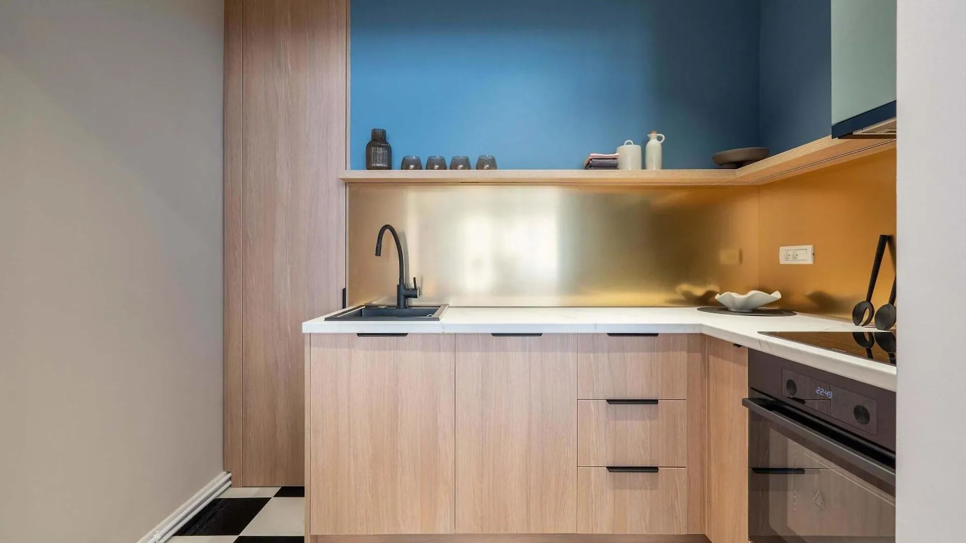 Spacious 3Br By Cismigiu Gardens & Calea Victoriei Bucharest