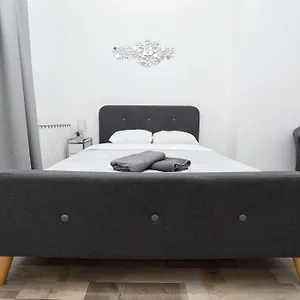 Color Street Blanari 12 Апартаменты
