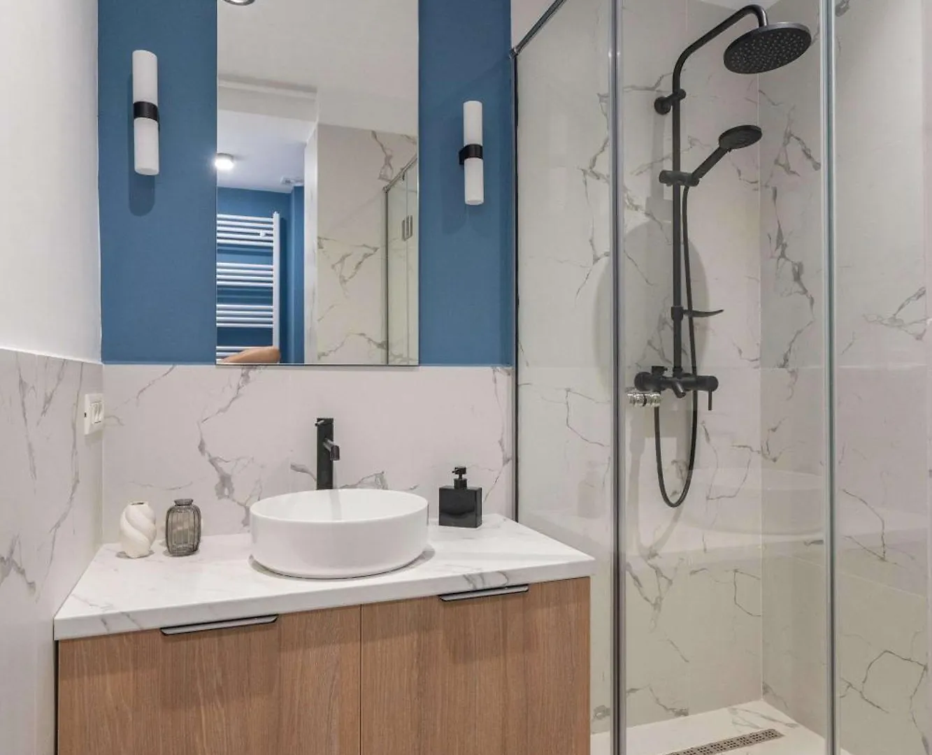 Spacious 3Br By Cismigiu Gardens & Calea Victoriei Bukarest Apartment