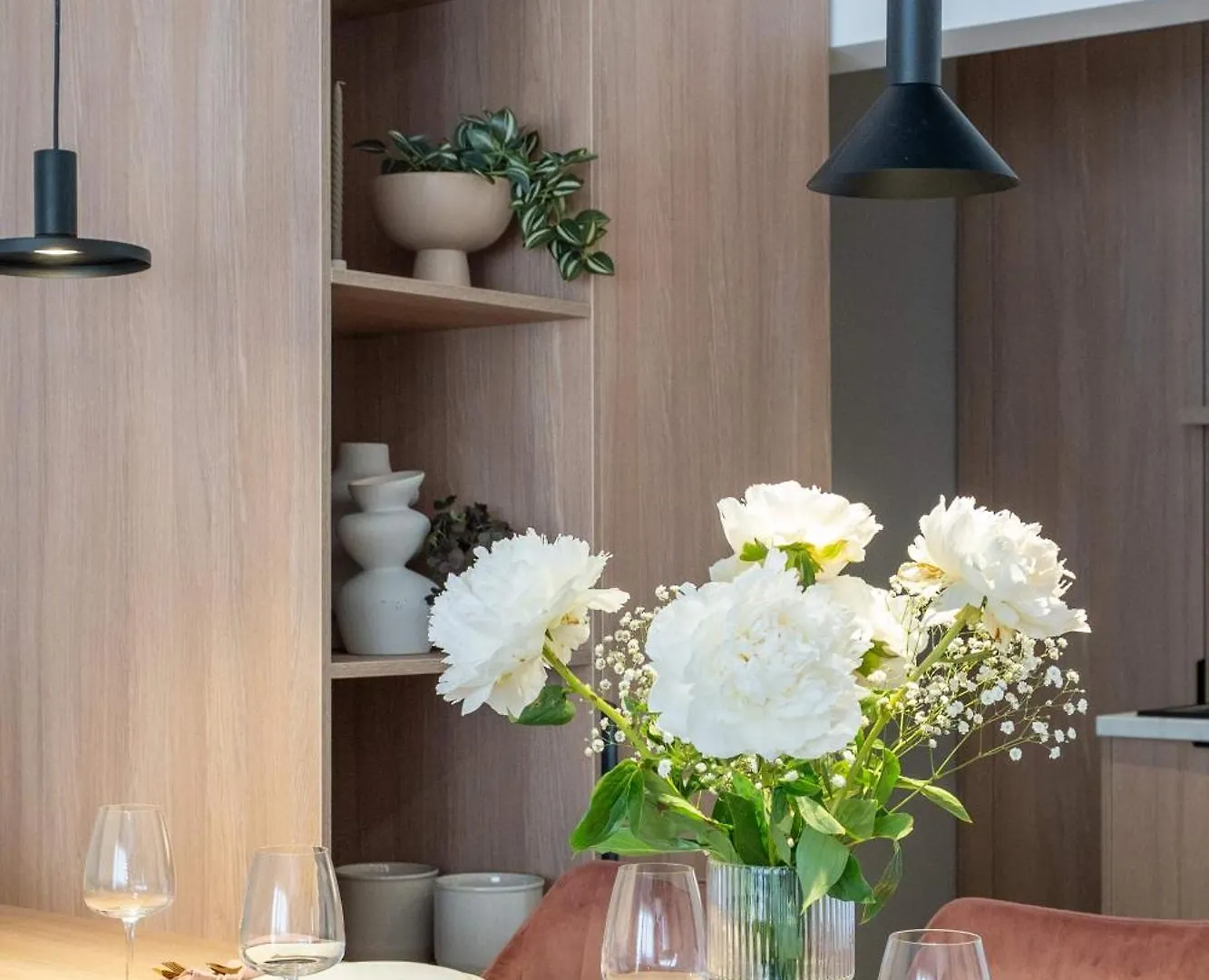 Apartment Spacious 3Br By Cismigiu Gardens & Calea Victoriei Bucharest